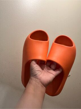 Yeezy Kids Orange Slide Slippers